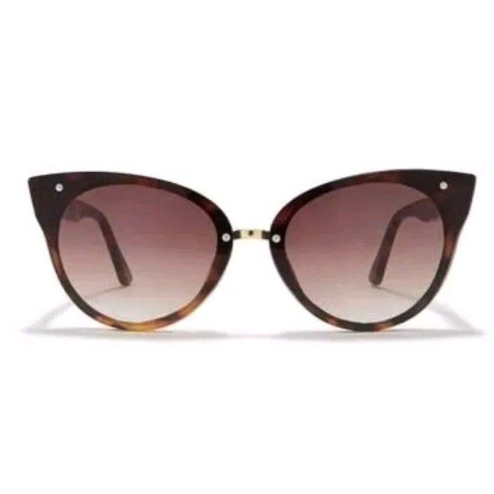 Vince Camuto Cat Eye Sunglasses in Tortoise Gradient Lenses